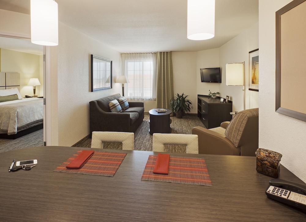Candlewood Suites Bay City By Ihg Ngoại thất bức ảnh