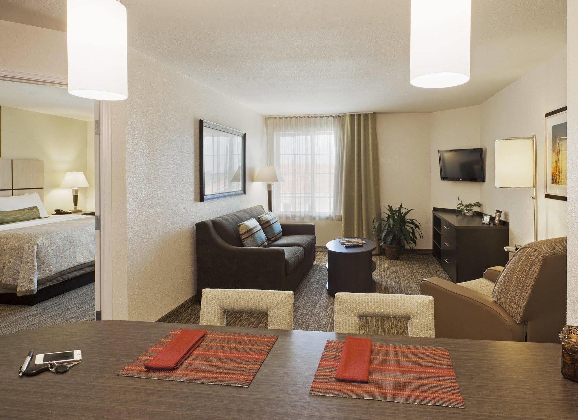 Candlewood Suites Bay City By Ihg Ngoại thất bức ảnh