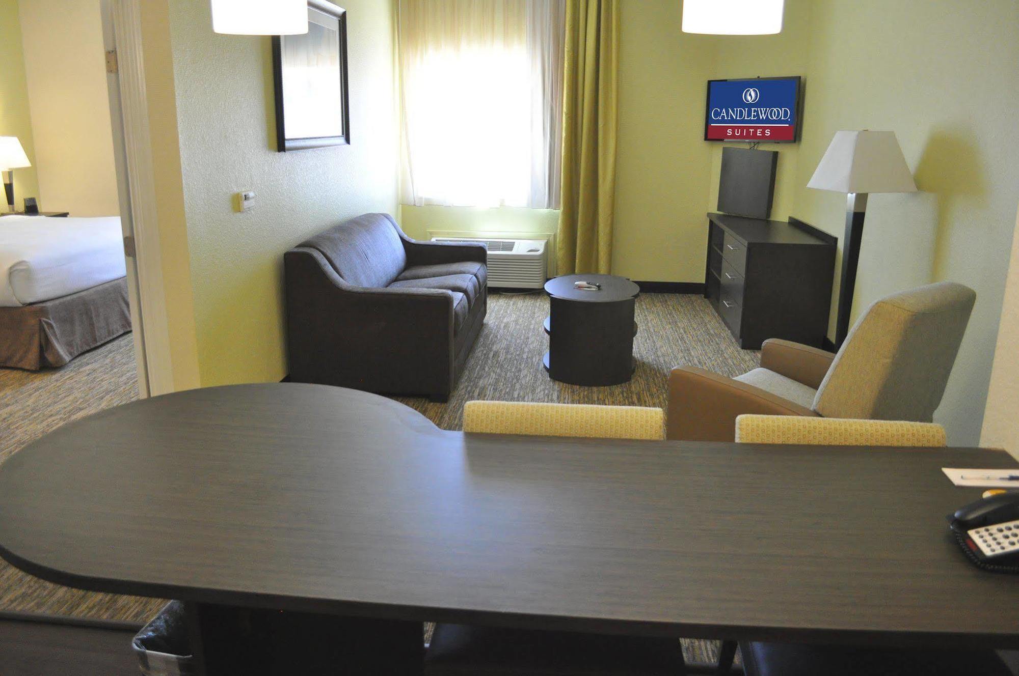 Candlewood Suites Bay City By Ihg Ngoại thất bức ảnh